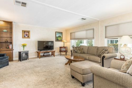 7111 San Bartolo St, Carlsbad, CA 92011-4606