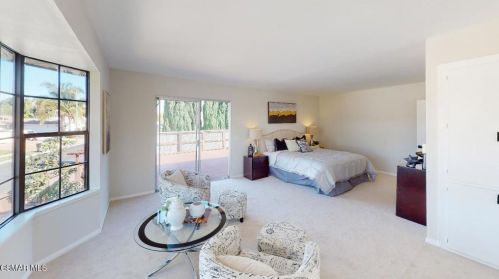 2007 Rhoda St, Simi Valley CA 93065-3539 exterior