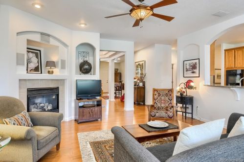 24013 Moraine Pl, Aurora CO 80016-1352 exterior