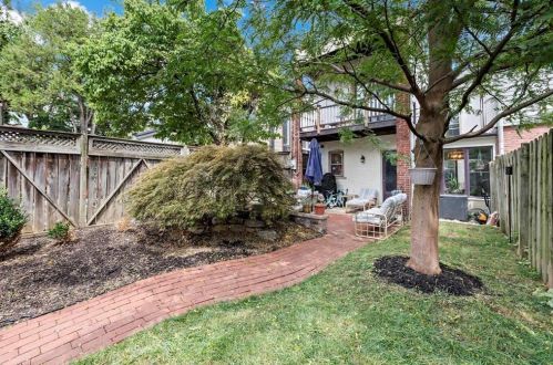 412 8th St, Allentown PA  18102-2816 exterior