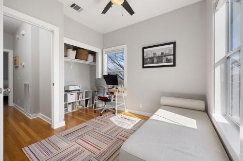 3602 2nd St, Austin TX  78702-4311 exterior