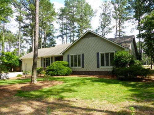 15920 Fox Ln, Wagram, NC 28396-9740