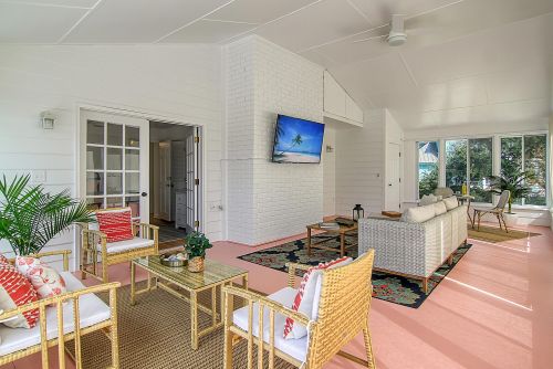 6 44th Ave, Isle Of Palms SC  29451-2605 exterior