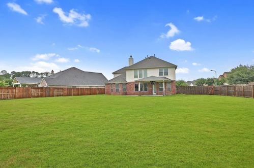 10003 Darrell Springs Ln, Tomball, TX 77375-8744