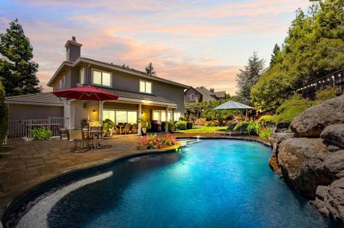 1511 Southridge Ct, Folsom, CA 95762-7240