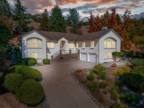 11160 Sunrise Ridge Cir, Auburn, CA 95603-6011