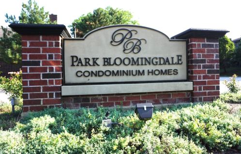 120 Glengarry Dr, Hanover Park IL  60108-2608 exterior