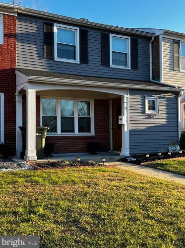 51 Rittenhouse Dr, Willingboro, NJ 08046-2548