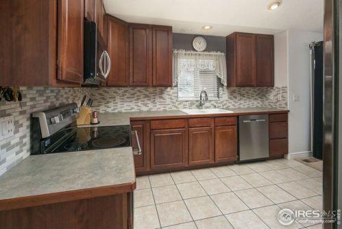 6813 23 St, Greeley CO 80634-7938 exterior