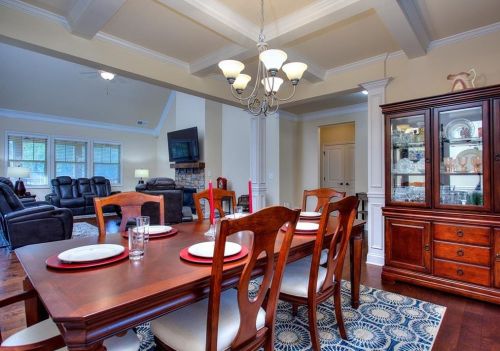 1561 Renaissance Dr, Conyers GA  30012-3896 exterior