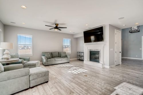 6832 133rd Ave, Denver CO 80602-8471 exterior