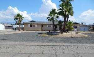 27020 Santa Fe St, Hemet, CA 92543-8013
