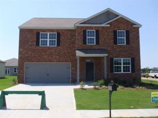 2288 Sawgrass Dr, Hampton, GA
