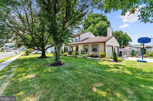 1 Douglas Ave, Blenheim, NJ 08012-4571