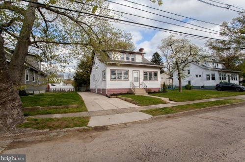 3280 48th St, Camden, NJ 08109-2108