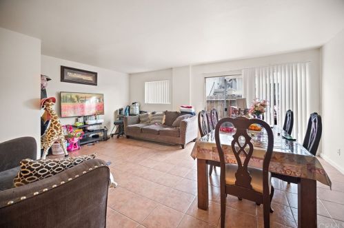 2124 Brownwood Ave, Anaheim CA  92801-5713 exterior