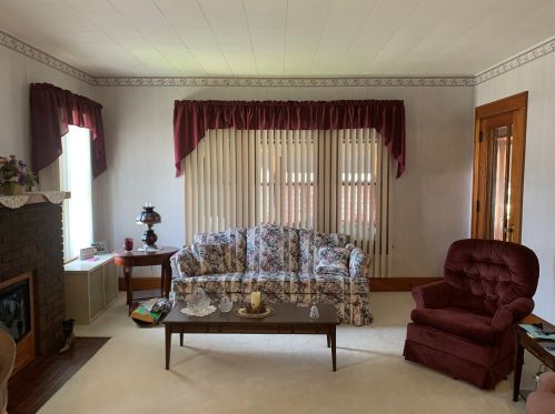 421 Locust St, Swygert IL  61764-2043 exterior