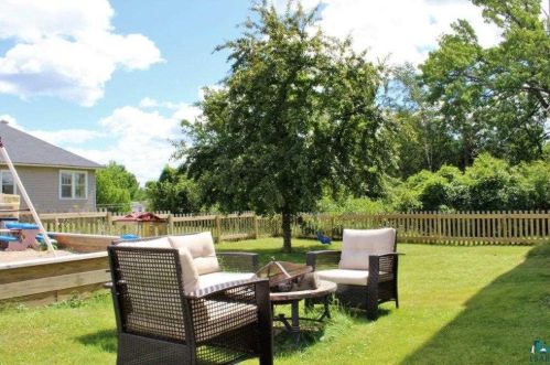 129 Harvey St, Ely, MN 55731-1146