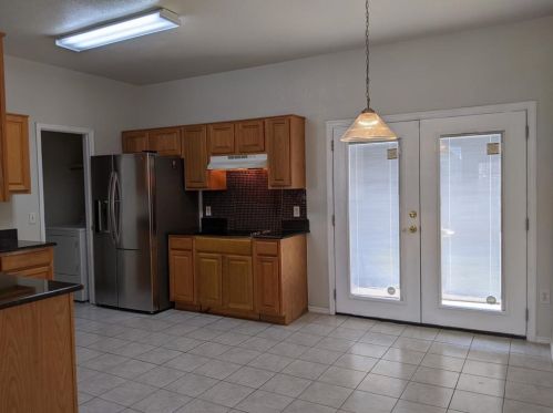 7108 Park Creek Cir, Fort Worth TX  76137-4508 exterior