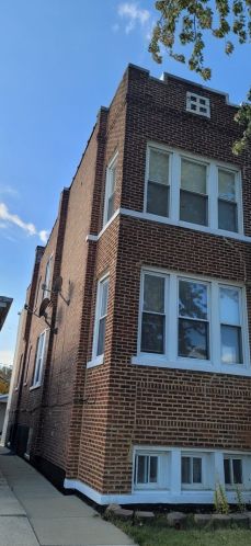 5138 Keeler Ave, Chicago, IL 60630-2719