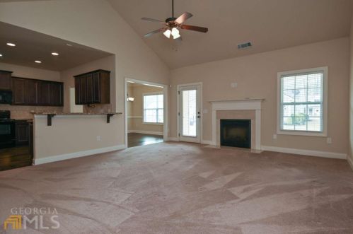 45 Thornberry Ln, Jefferson, GA 30549-7272