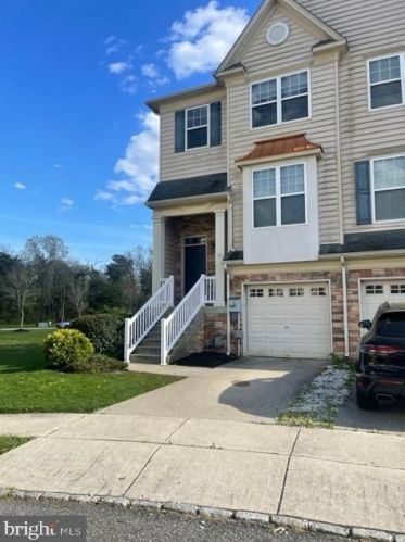 75 Tailor Ln, Erial, NJ 08081-5697