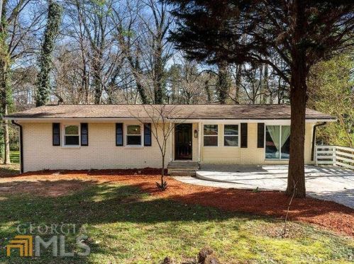 196 Deer Creek Trl, Marietta, GA 30060-4902