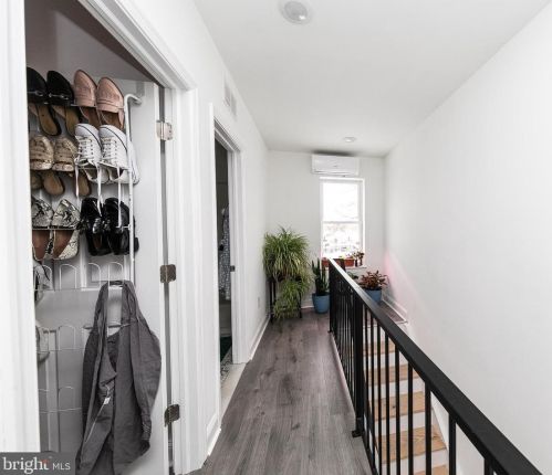 2244 16 St, Philadelphia PA 19132-4419 exterior