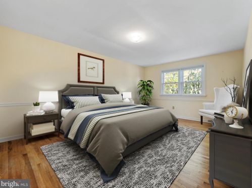 355 Richland Dr, Lancaster PA  17601-3631 exterior