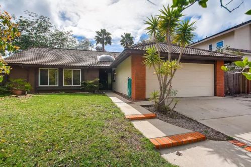 7967 Represa Cir, Carlsbad, CA 92009-9148