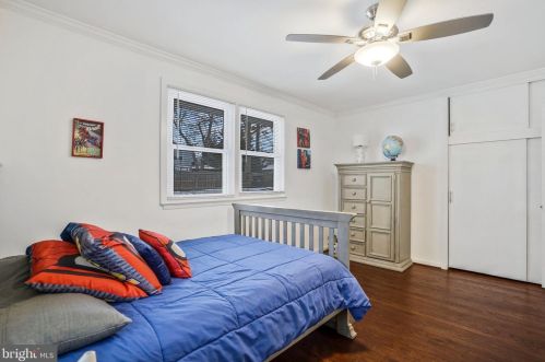 7604 Gresham St, Springfield VA  22151-2933 exterior