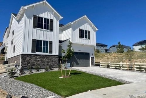 27404 Roxbury Pl, Denver CO  80016 exterior