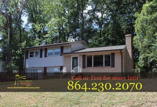96 Community Rd, Greenville, SC 29605-2461