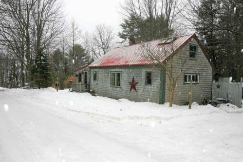 13 Tibbetts Hill Rd, Wakefield, NH 03872-7405