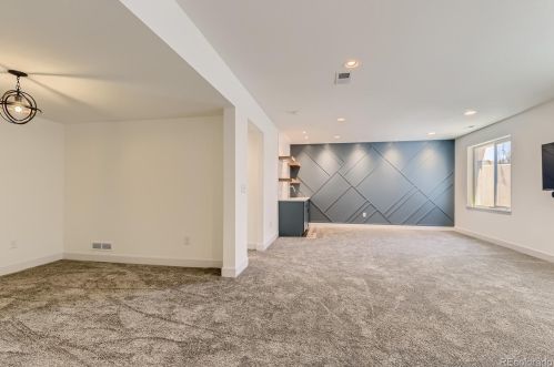 23919 Narrowleaf Pl, Denver CO 80016-7852 exterior