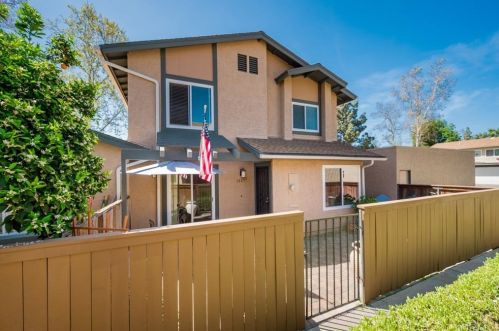10293 Kerrigan St, Santee, CA 92071-1270