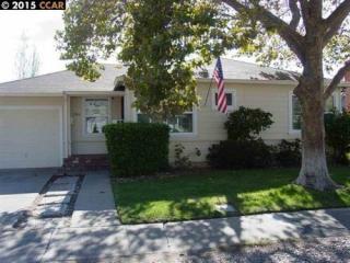 2960 Crawford St, Concord, CA 94518-1370