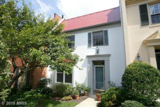 8015 Strauff Rd, Baltimore, MD 21204-1834