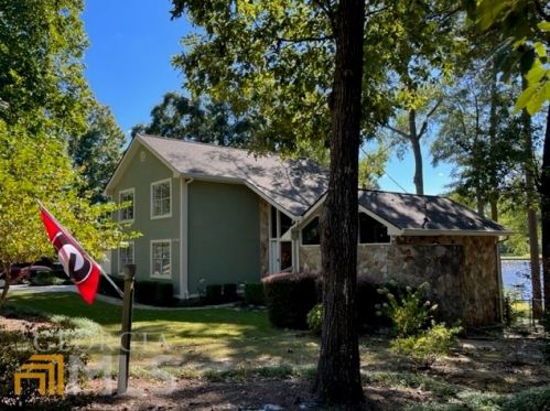 2075 Hampton Trl, Conyers GA  30013-2347 exterior