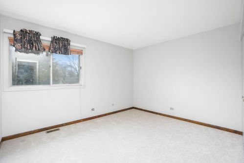 152 Larchmont Way, Lemont IL  60440-2669 exterior