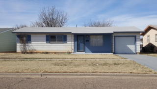 2009 Houston St, Plainview, TX 79072-4357