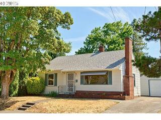 1616 77th Ave, Portland, OR 97213-6752