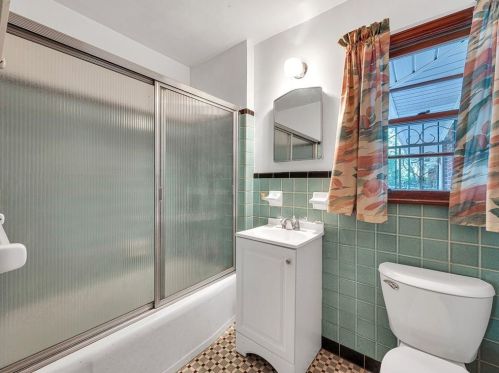 2663 Fairlane Dr, Atlanta GA  30354-2182 exterior