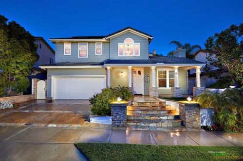 7074 Rose Dr, Carlsbad, CA 92011-3976