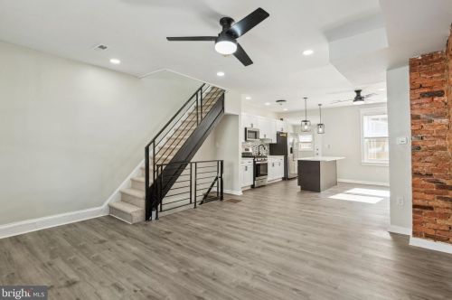 6220 Delancey St, Philadelphia, PA 19143-1020