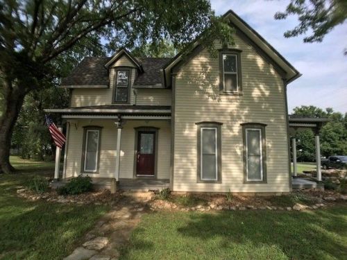 428 Willow St, Douglass, KS 67039-8682