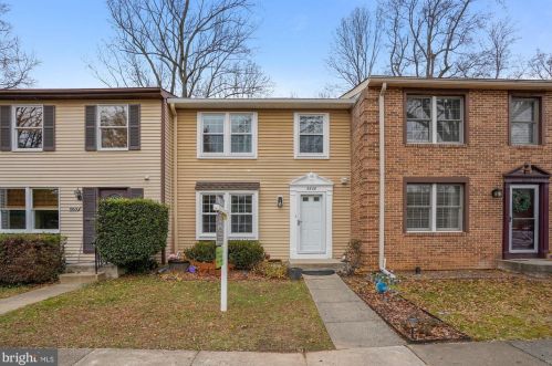 6828 Montivideo Square Ct, Falls Church, VA 22043-1656