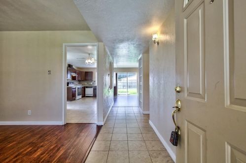 1708 Stockton Trl, Plano TX  75023-3037 exterior