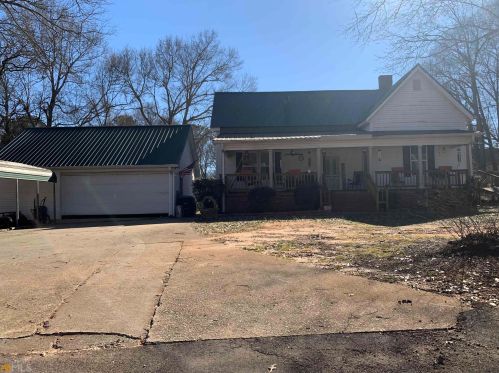 136 Wood St, Commerce, GA 30529-2045