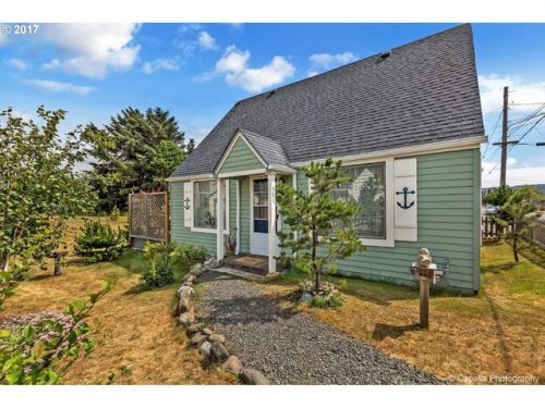 371 Franklin St, Jewell, OR 97138-5745
